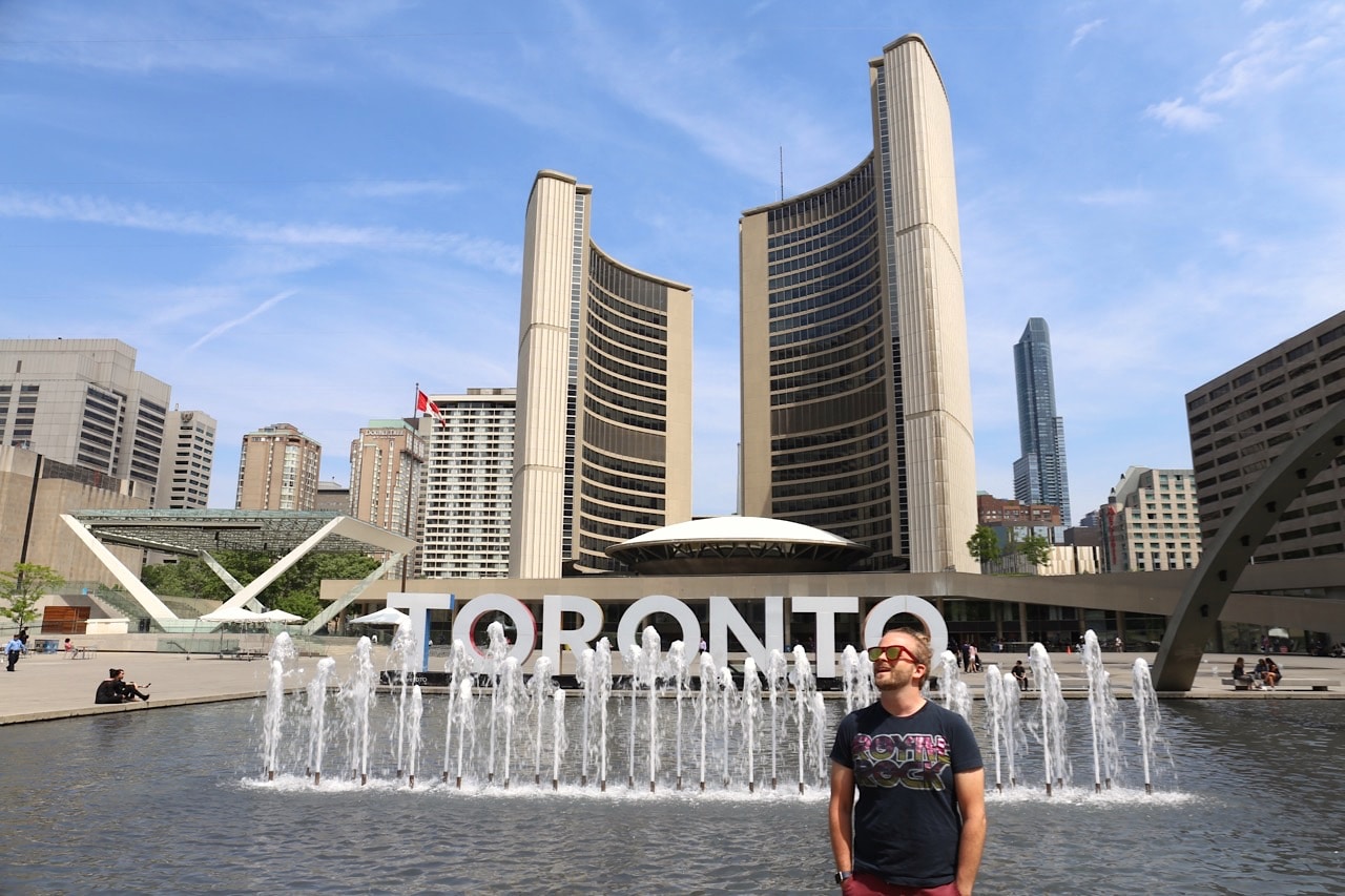 Canadian Road Trip Must-See: Spend at last 3 days exploring Canada's largest city, Toronto. 