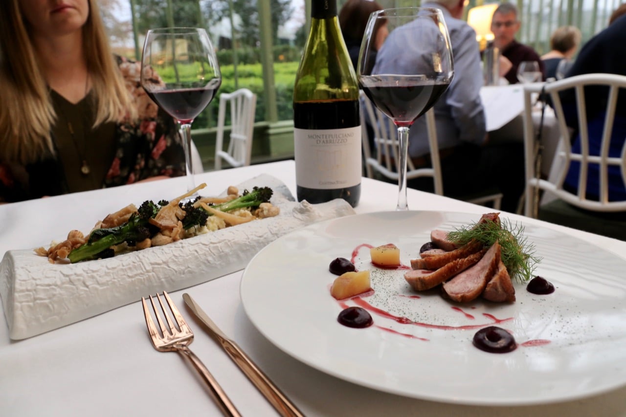 Treat guests to award-winning fine dining at your Cliff at Lyons Wedding. 