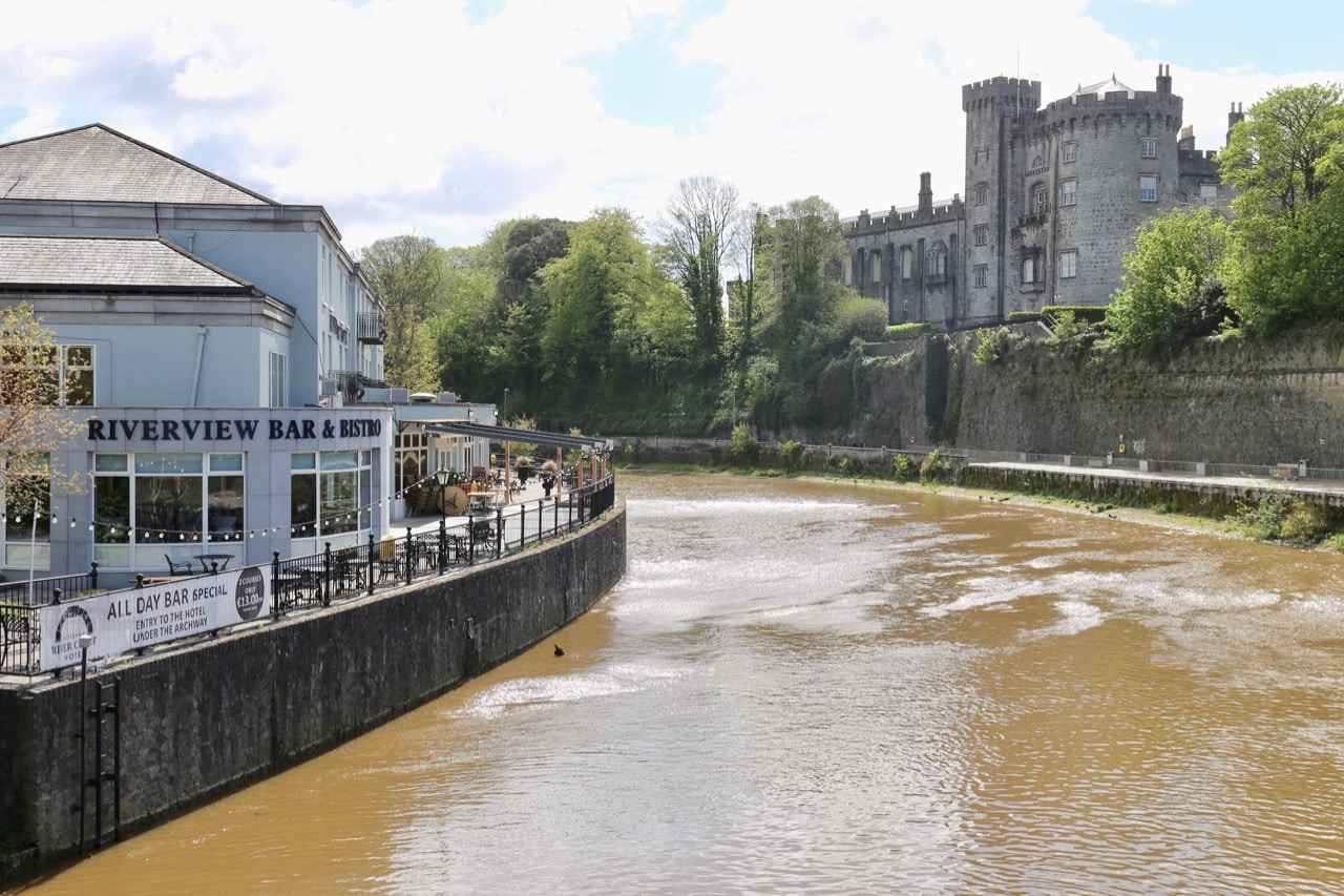 Things to do in Kilkenny: Enjoy a bike ride, walk or al fresco feast on the River Nore.