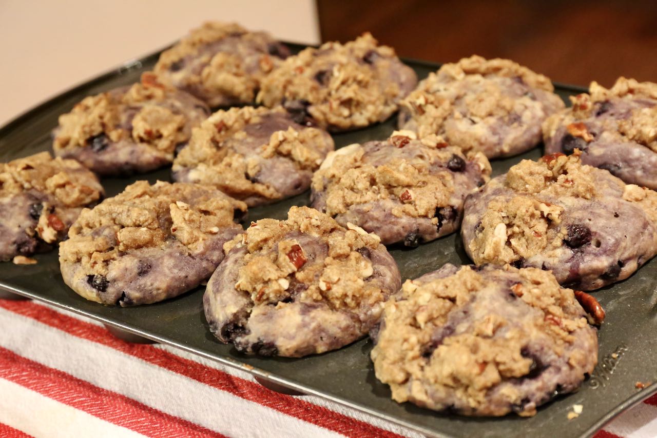 Sprinkle Earl Grey Muffins with pecan streusel. 
