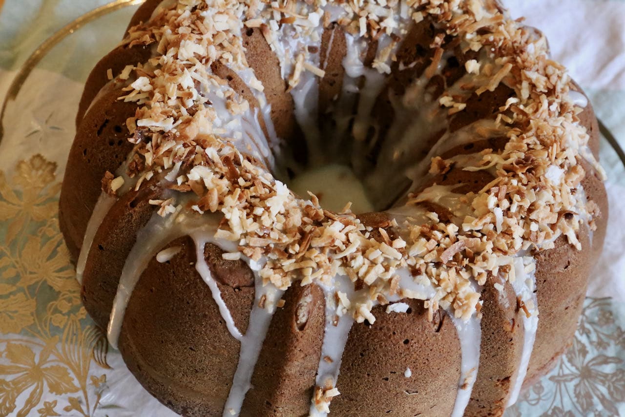 We love serving Banana Bread Bundt Cake at tea time, coffee break or as a dessert on special occasions. 