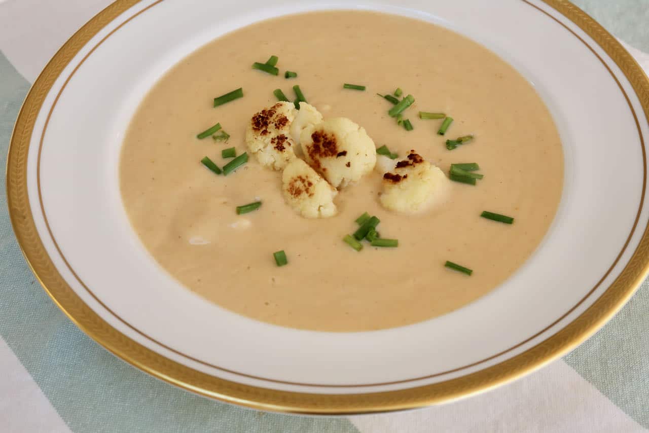 Healthy Creamy Vegan Cauliflower Soup Recipe