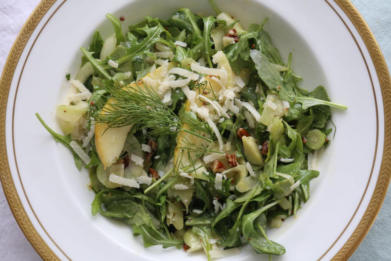 Now you're an expert on how to make the best Pear and Rocket Salad recipe! 