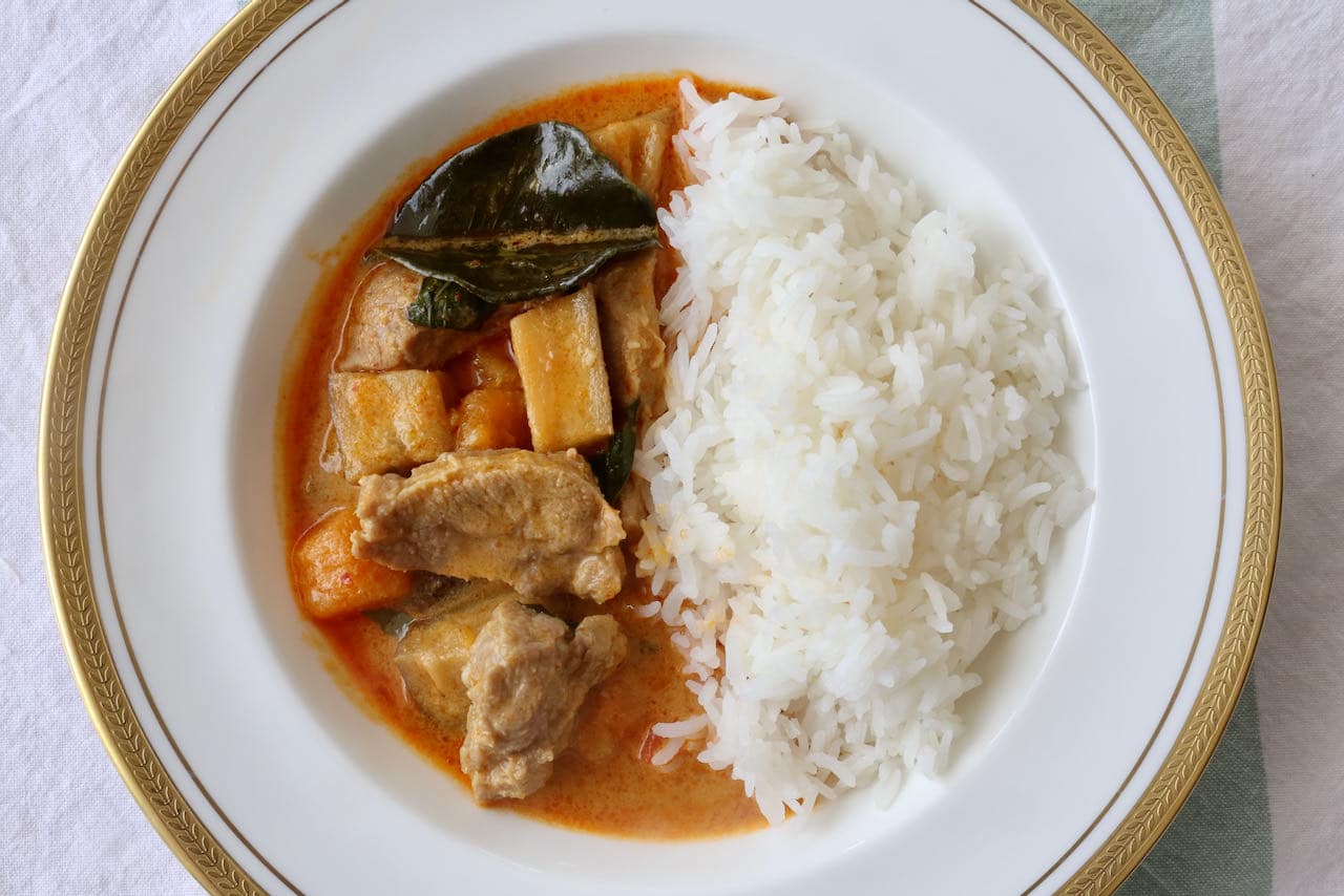 Now you're an expert on how to make the best Red Thai Pork Curry recipe!
