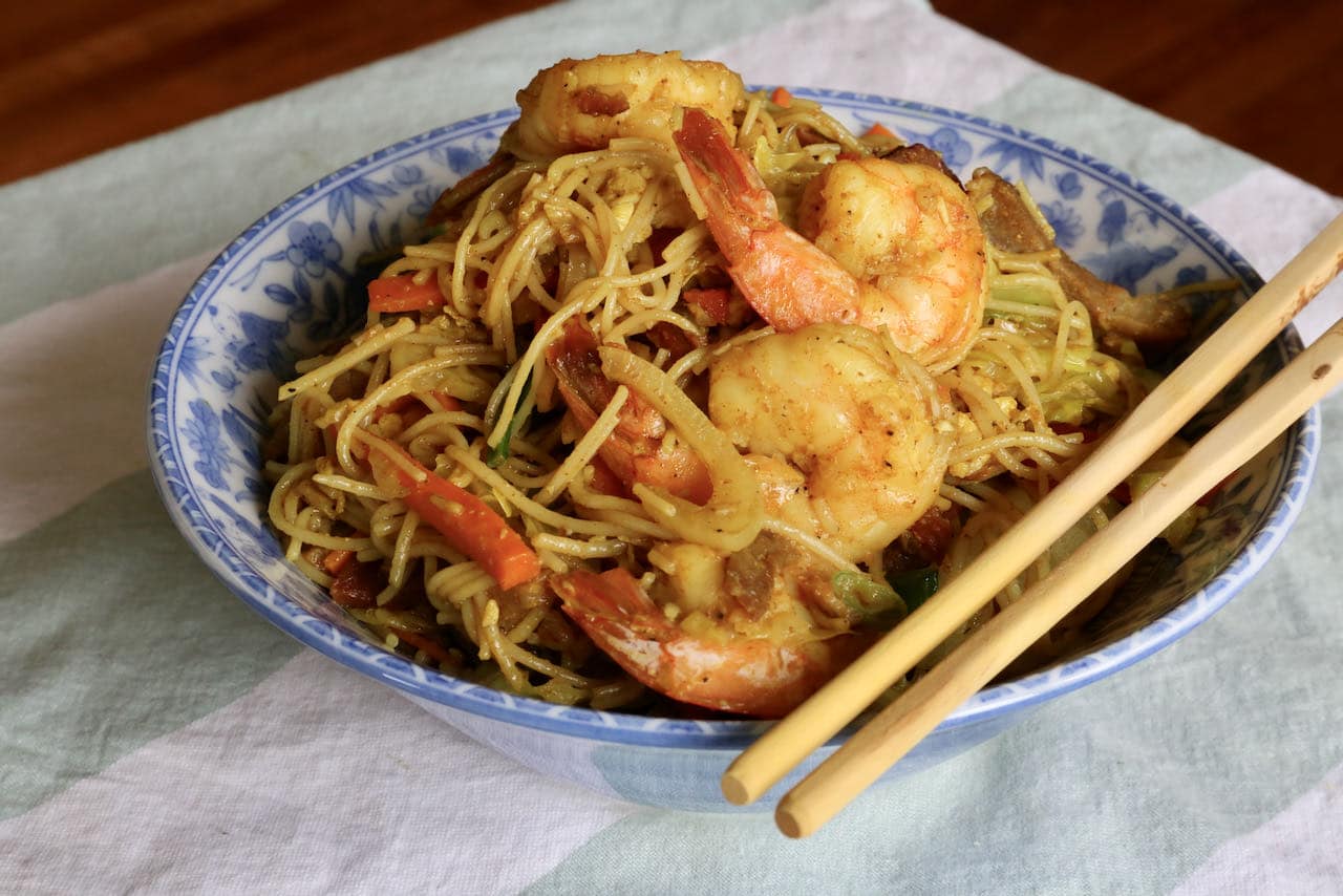 Now you're an expert on how to make the best homemade Singapore Mei Fun Noodles recipe! 