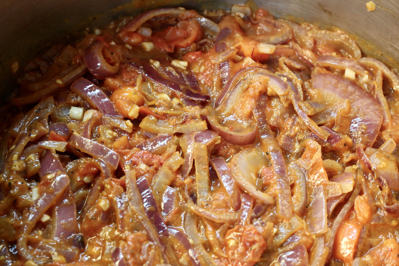 Chicken Lentil Stew Rfissa recipe features onions, garlic, tomatoes, ginger, saffron and Moroccan ras el hanout.