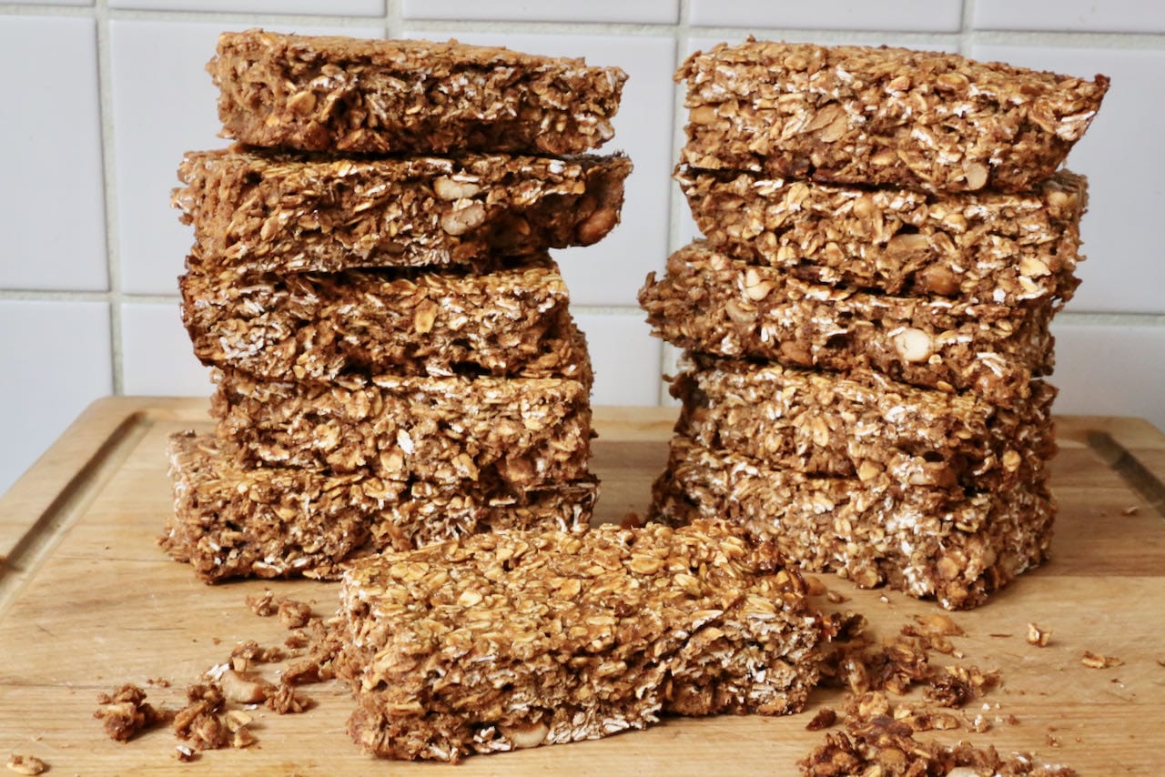 Peanut Butter Flapjacks are a healthy dairy & gluten free vegetarian snack bar. 