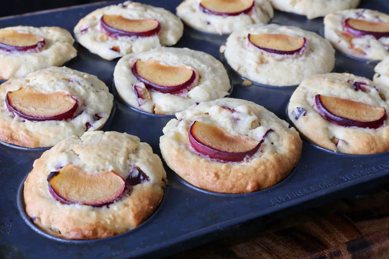 Plum Muffins are finished baking when the exterior is browned and crunchy. 