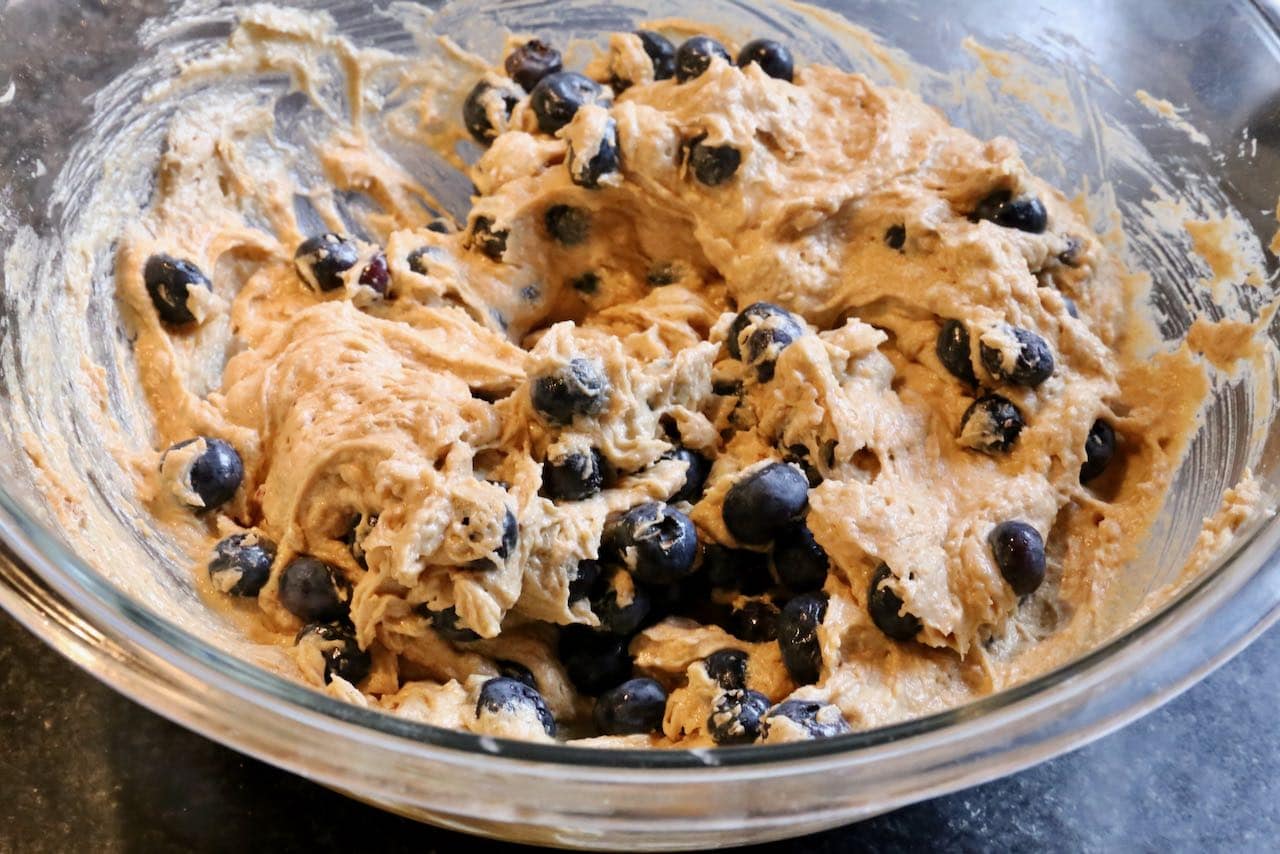 Blueberry and Almond Cake Batter.