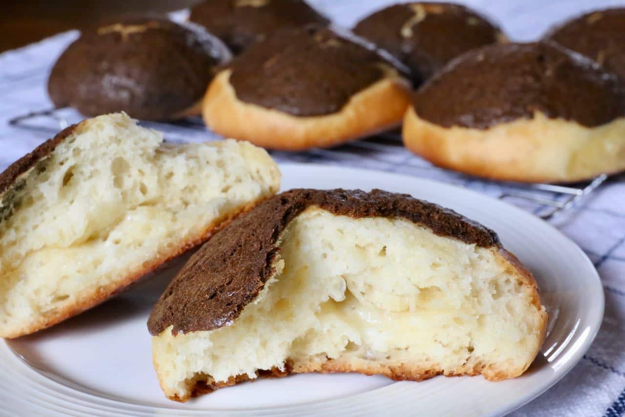 Now you're an expert on how to make Mexican Coffee Buns inspired by Rotiboy and PappaRoti!