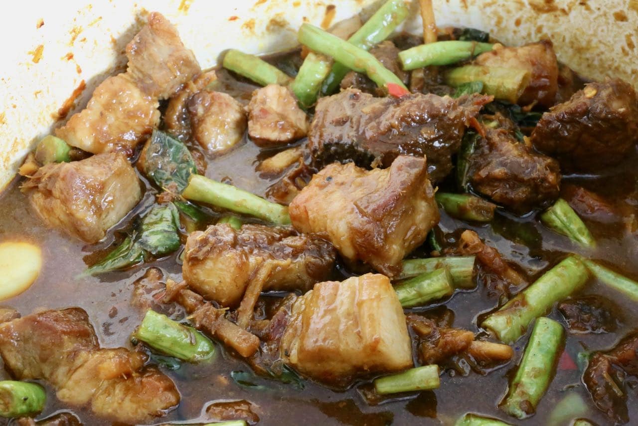 Gaeng Hung Lay Burmese Pork Belly Curry Photo Image