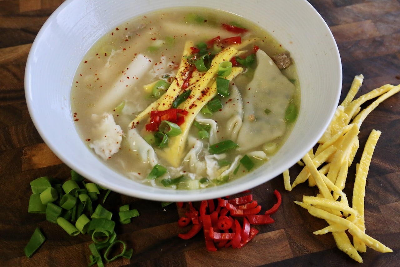 Now you're an expert on how to make the authentic Tteok Mandu Guk!