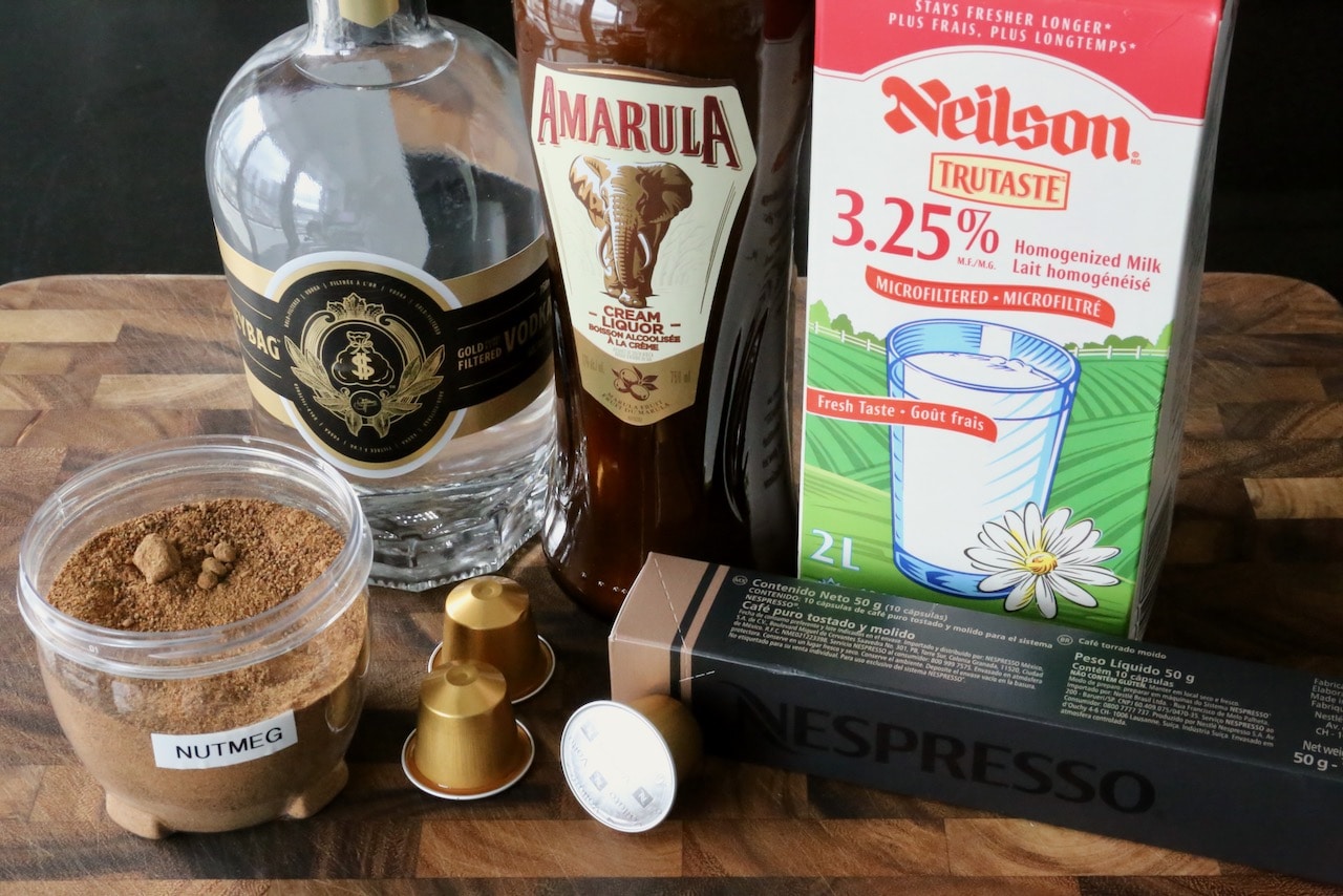 Easy White Russian Amarula Cocktail recipe ingredients.