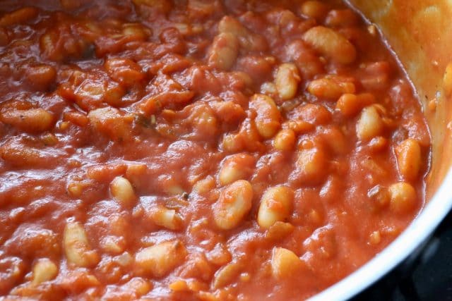 Fagioli all’Uccelletto Vegan Tuscan Beans in Tomato Sauce Recipe ...