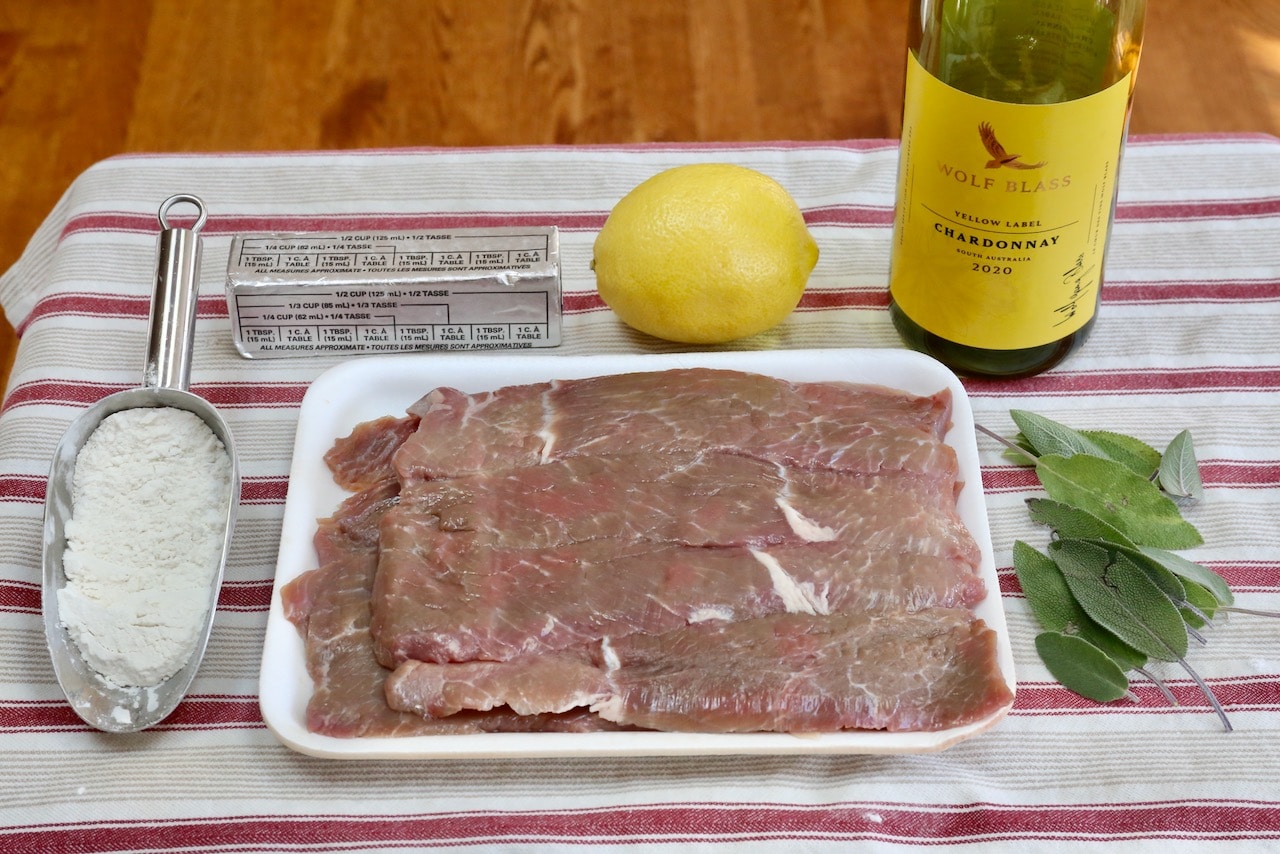 Traditional Piccatina al Limone recipe ingredients.