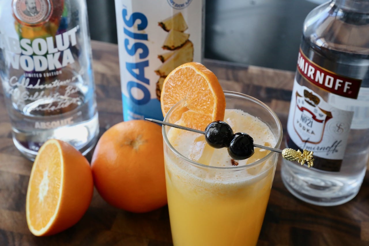 Now you're an expert on how to make the best Pineapple Screwdriver Cocktail recipe!