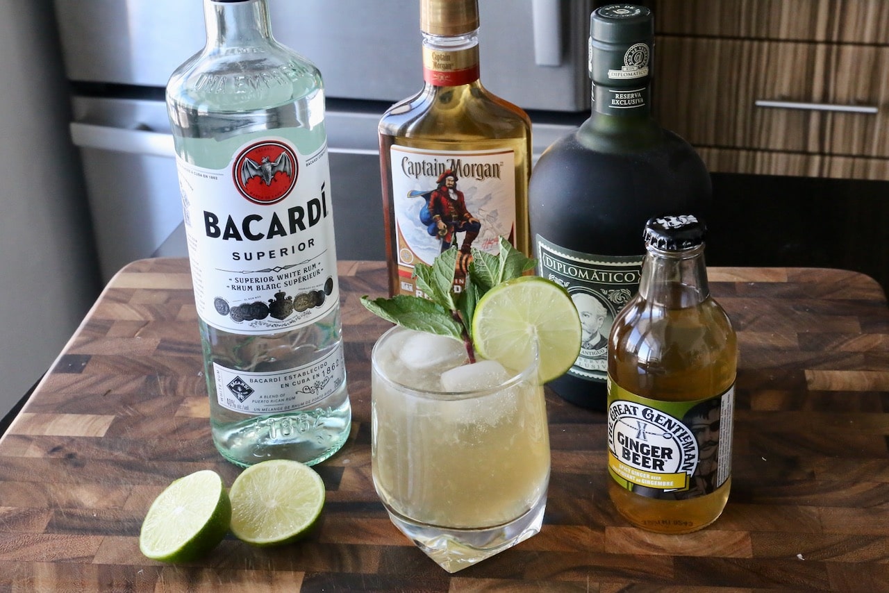 Now you're an expert on how to make an easy Moscow Mule with Rum!