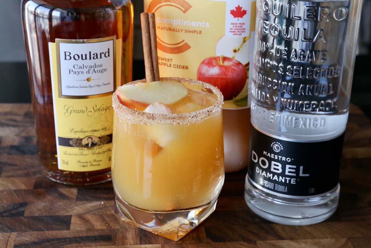 Now you're an expert on how to make a festive Fall Thanksgiving Margarita!