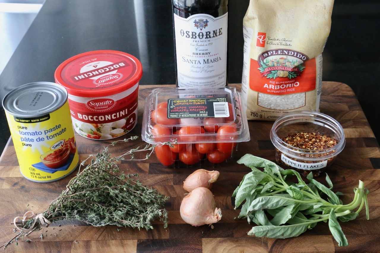 Traditional Caprese Risotto recipe ingredients.