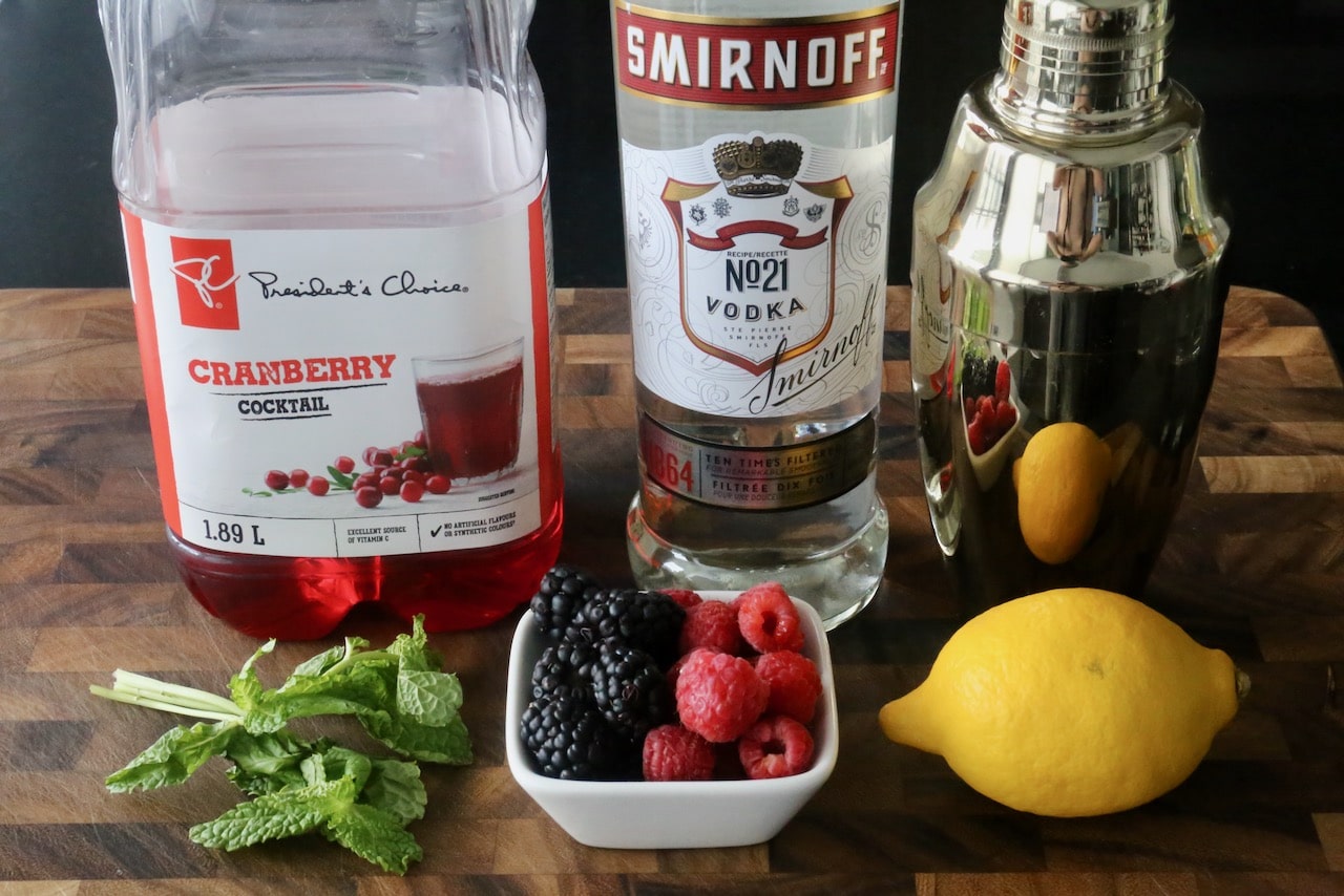Homemade Vodka Spritzer Cocktail recipe ingredients.
