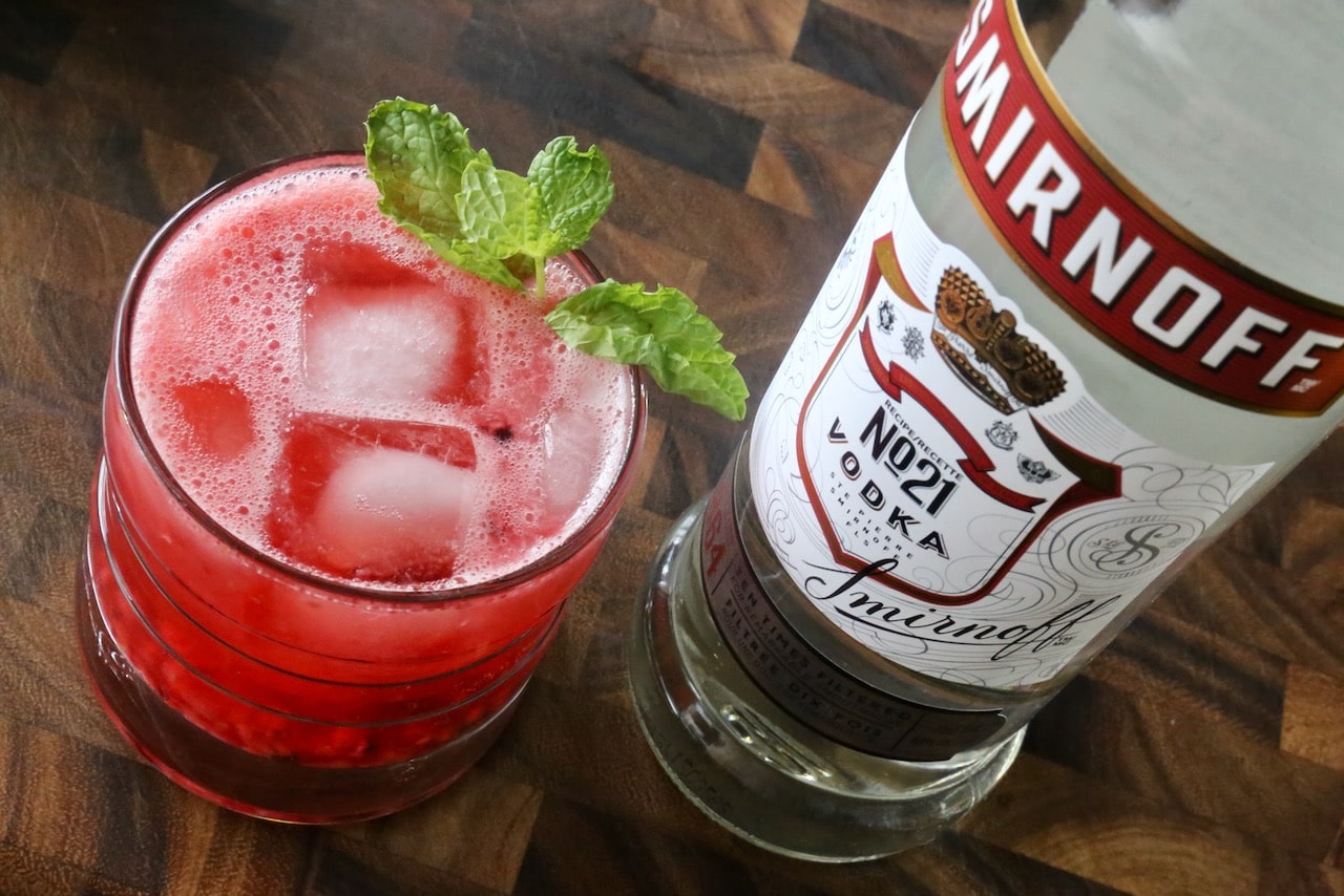 Now you're an expert on how to make the best  Vodka Spritzer recipe!