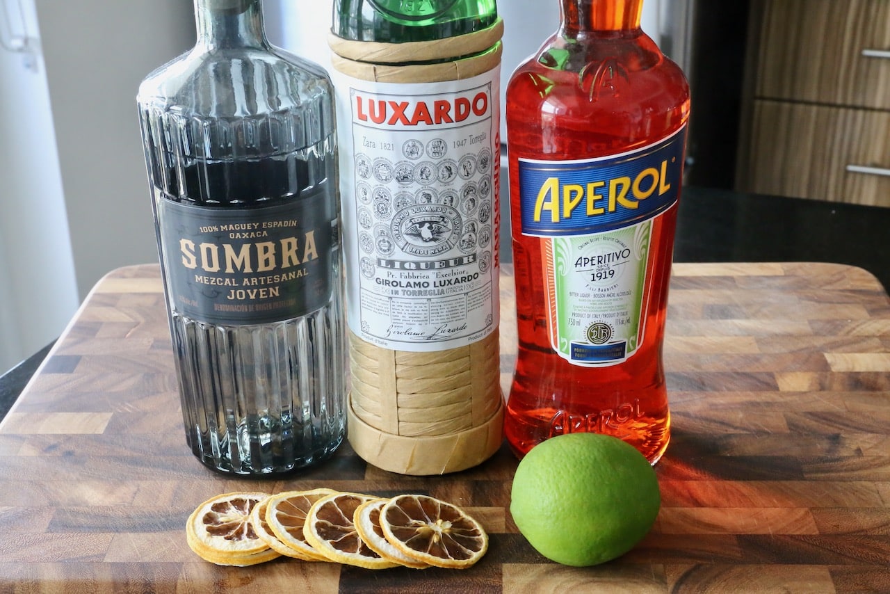 Traditional Division Bell Cocktail recipe ingredients.