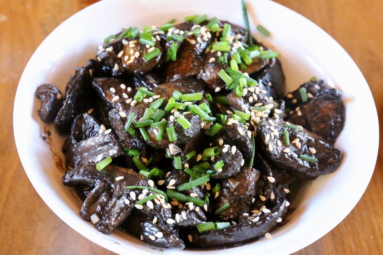 Now you're an expert on how to make a healthy Miso Mushroom recipe! 