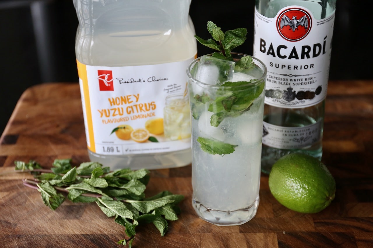 We used President's Choice Honey Yuzu Lemonade to flavour this mojito cocktail.