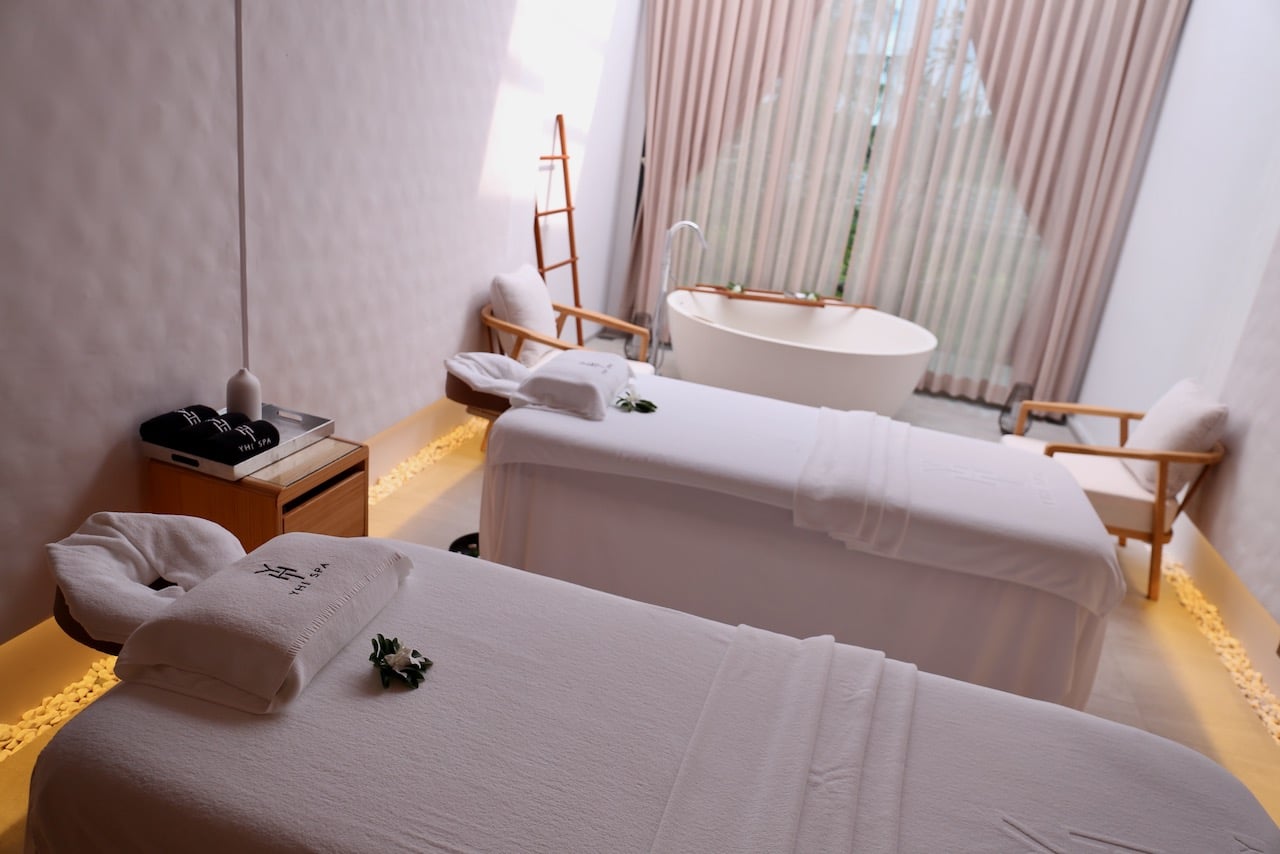 Honeymooners can enjoy a relaxing Thai massage in the couples spa suite.