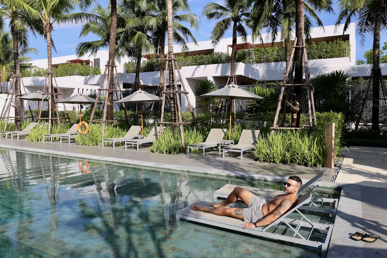 Melia Phuket Resort features 2 swimming pools, located at the centre of the property and by the beach.