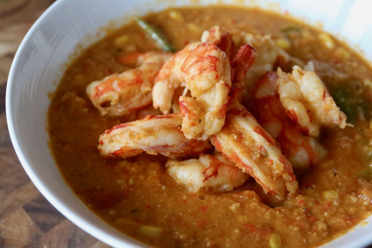 Serve Indonesian Prawn Curry with steamed rice or noodles.