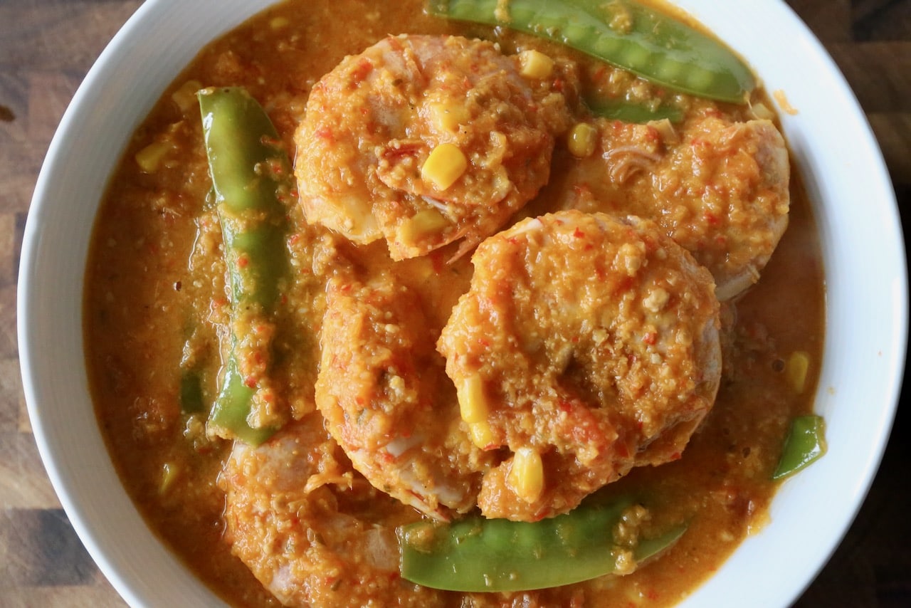 Gulai Udang is our favourite coconut curry from Indonesia. Perfect for seafood lovers!