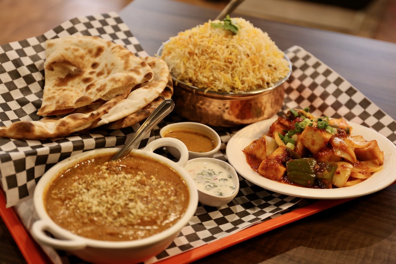 Charminar is the best London Ontario restaurant to enjoy traditional Indian cuisine. 