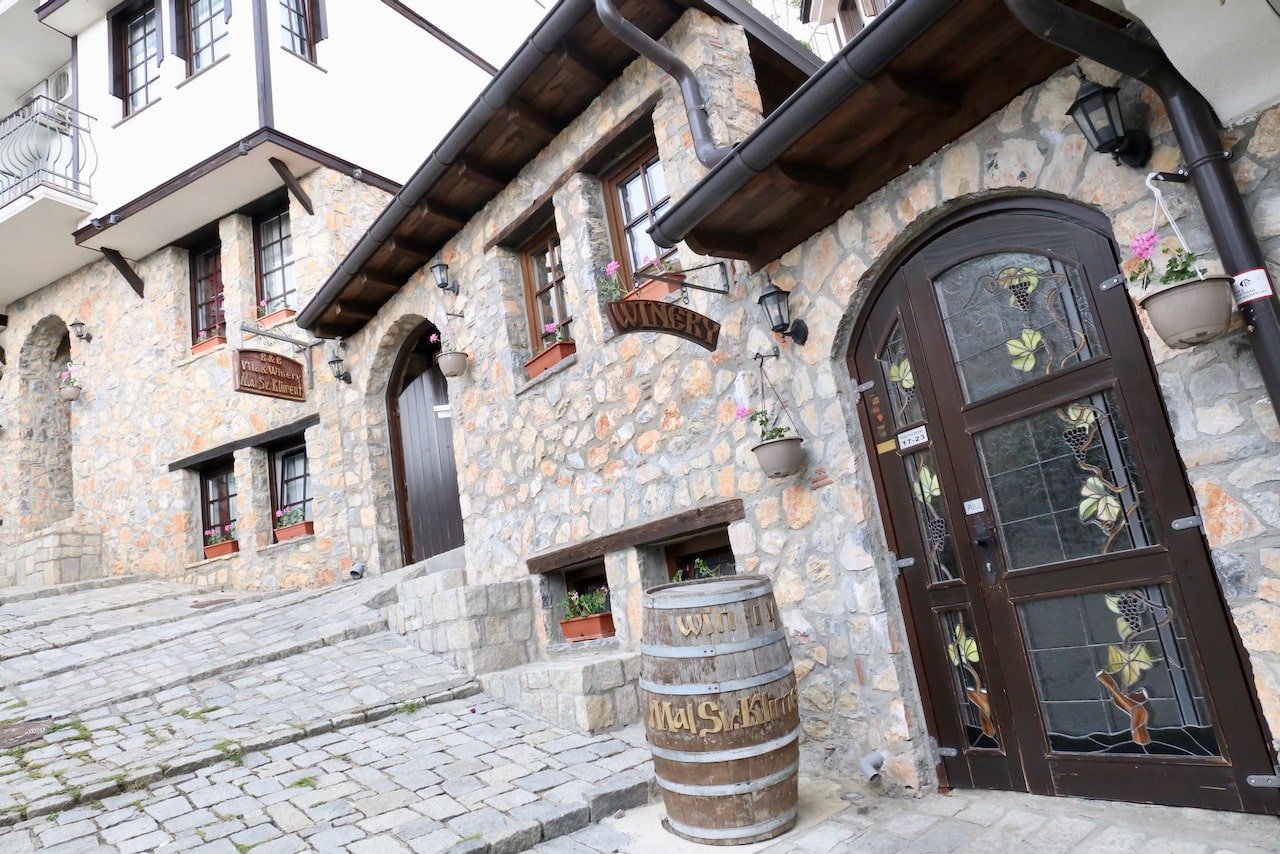 Villa Mal Sveti Kliment is a boutique hotel, which also features a wine bar. 