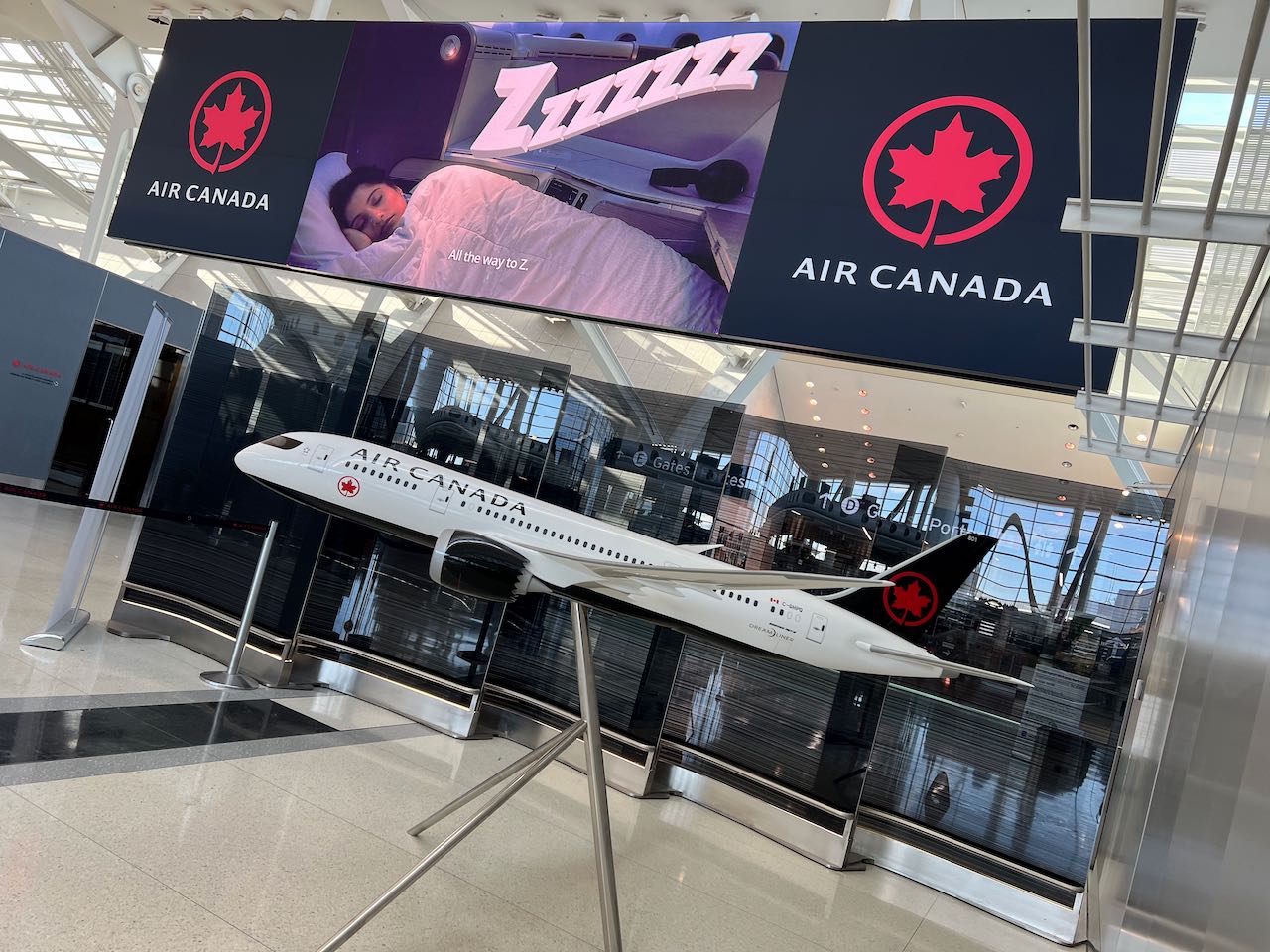 Air Canada Flight From Canada To Thailand Review.