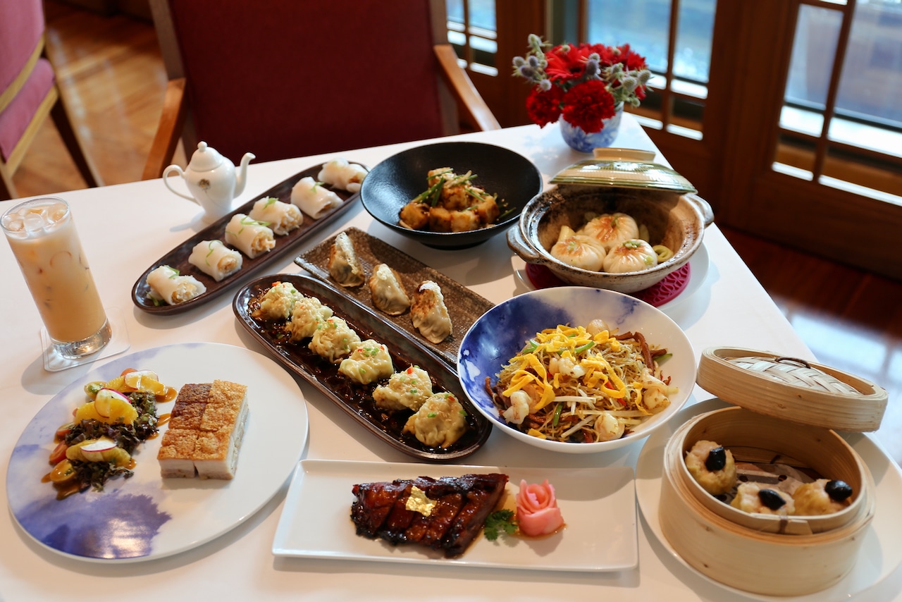 Enjoy award winning Chinese food by feasting on all-you-can-eat dim sum at Mei Jiang. 