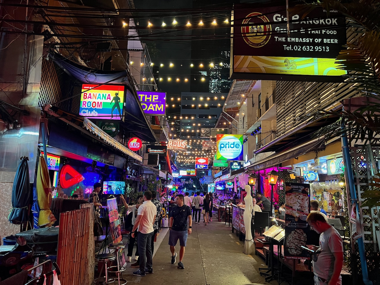 Silom Soi 4 is where the majority of Bangkok Gay Bars are located.