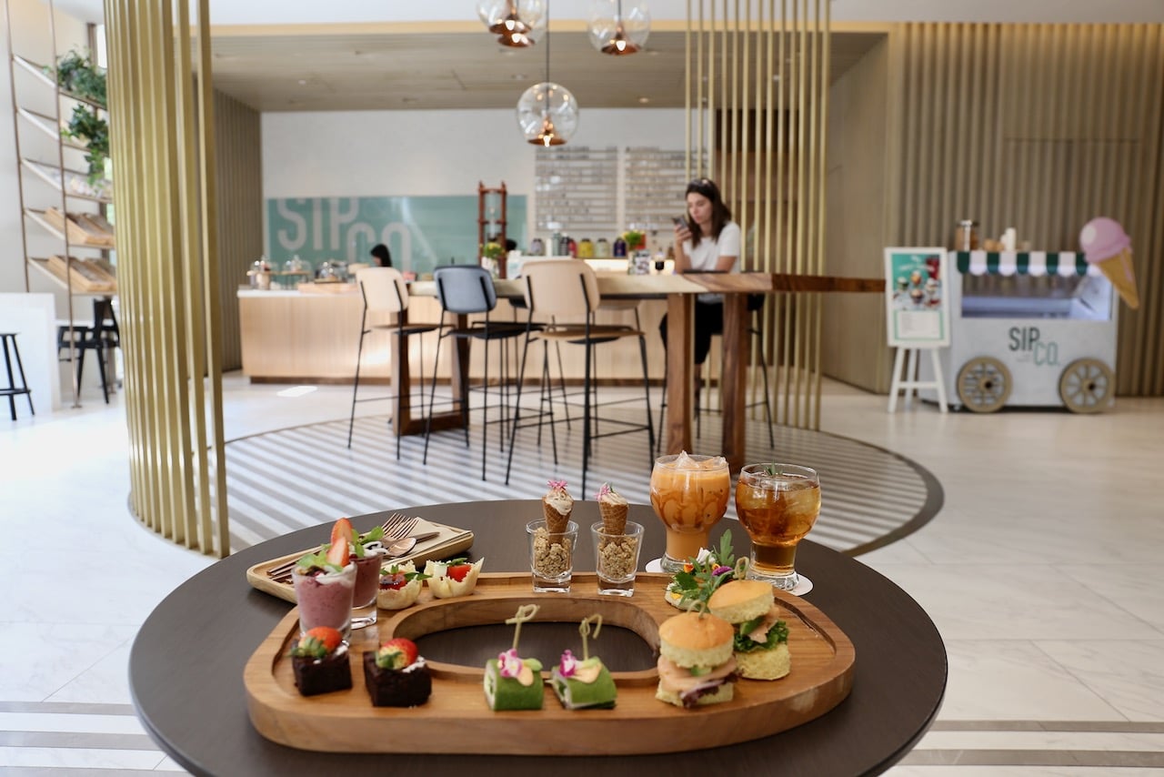 Enjoy a relaxing afternoon tea at Sindhorn Midtown Hotel Bangkok Vignette Collection.